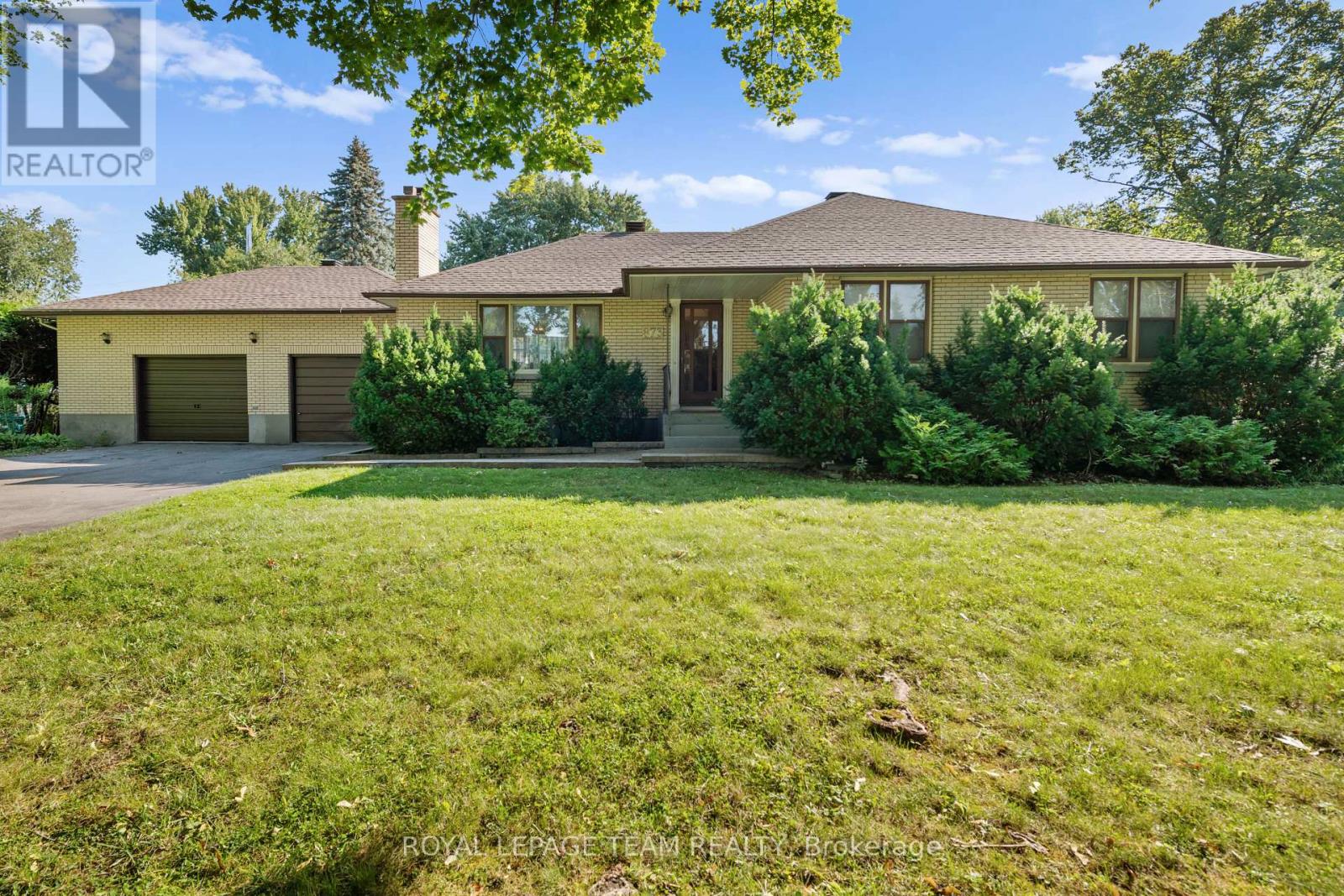 873 DUNLEVIE AVENUE