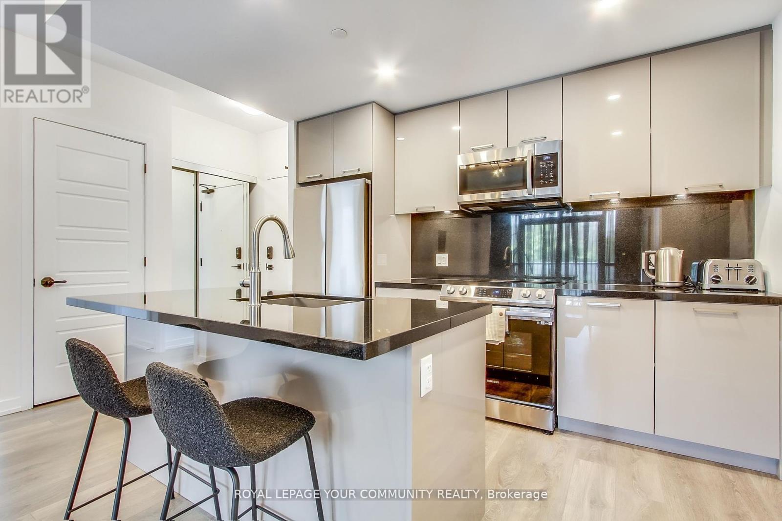 342 - 415 SEA RAY AVENUE