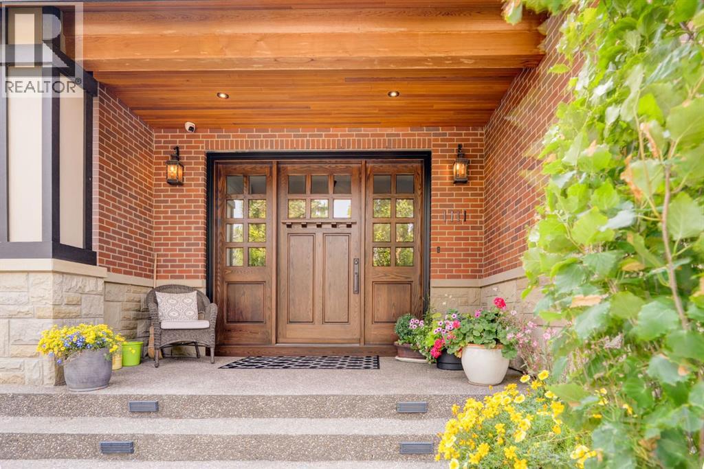 1111 Belavista Crescent SW