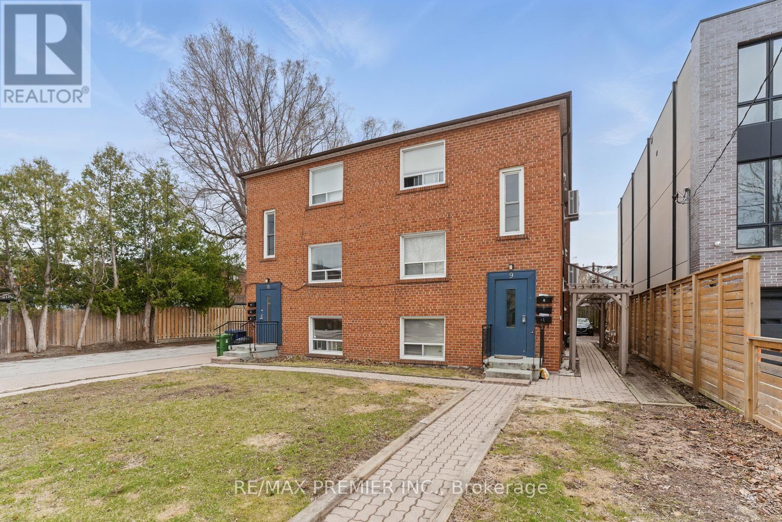 9-11 BRACEBRIDGE AVENUE