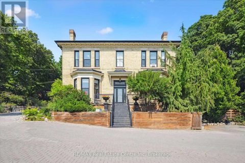 83 KING STREET Guelph (St. George's) ON N1E4P5