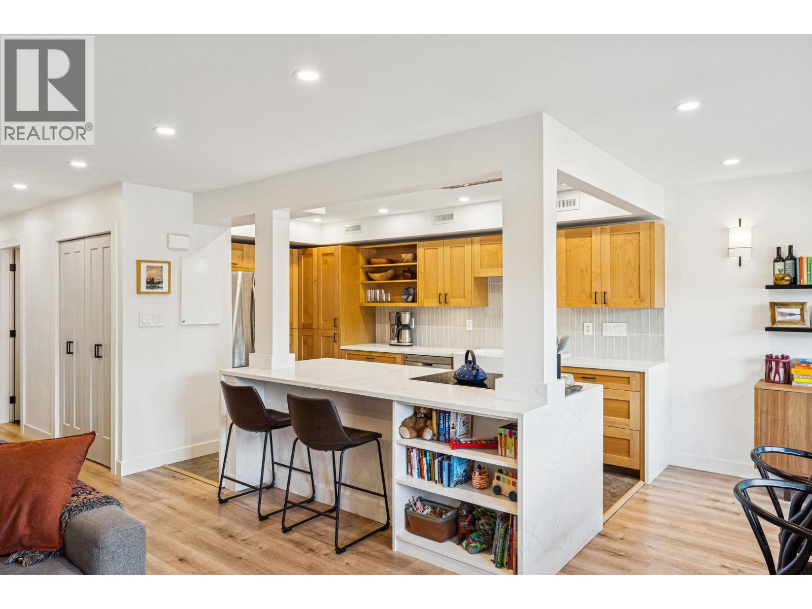 1053 OLD LILLOOET ROAD