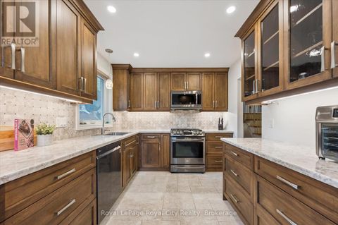 47 ARGYLE DRIVE Guelph (Dovercliffe Park/Old University) ON N1G2P4