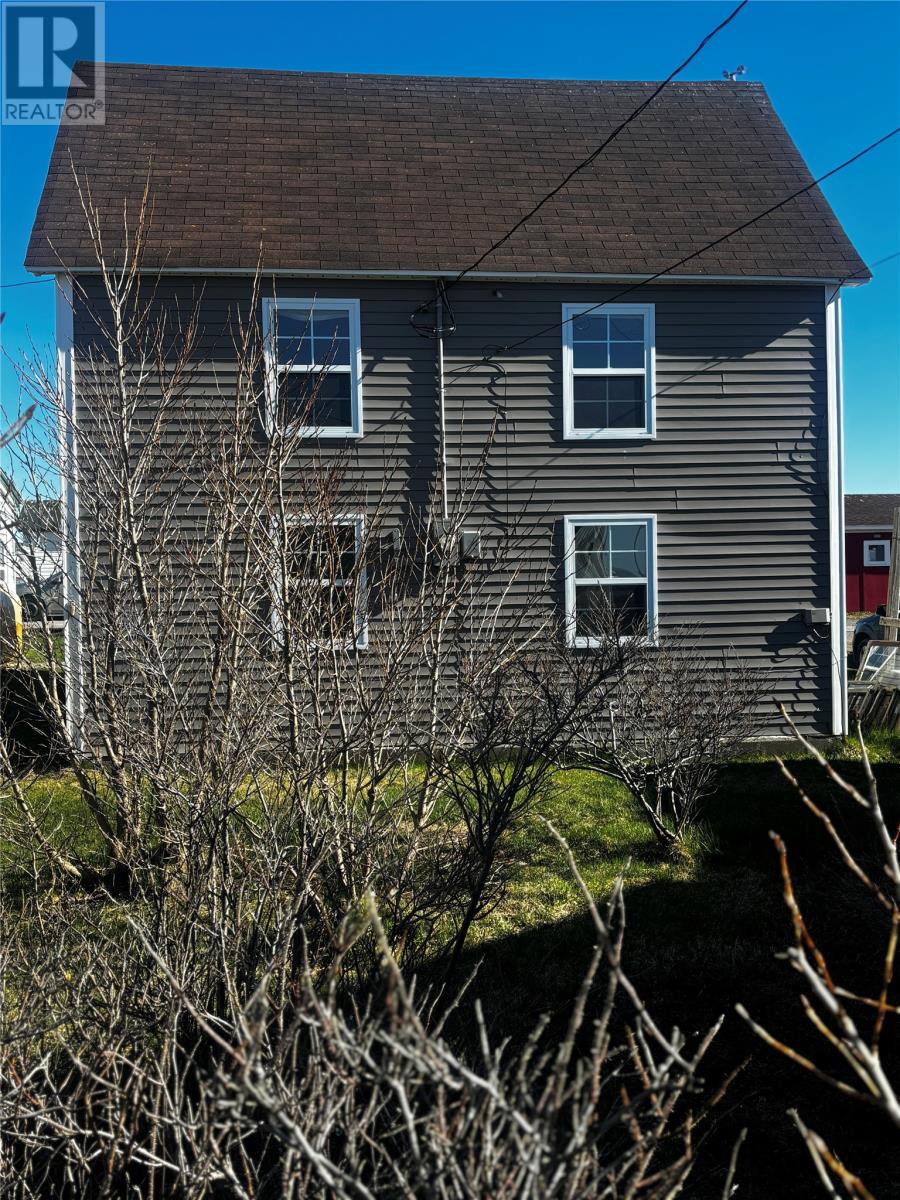 8 Mifflin's Lane