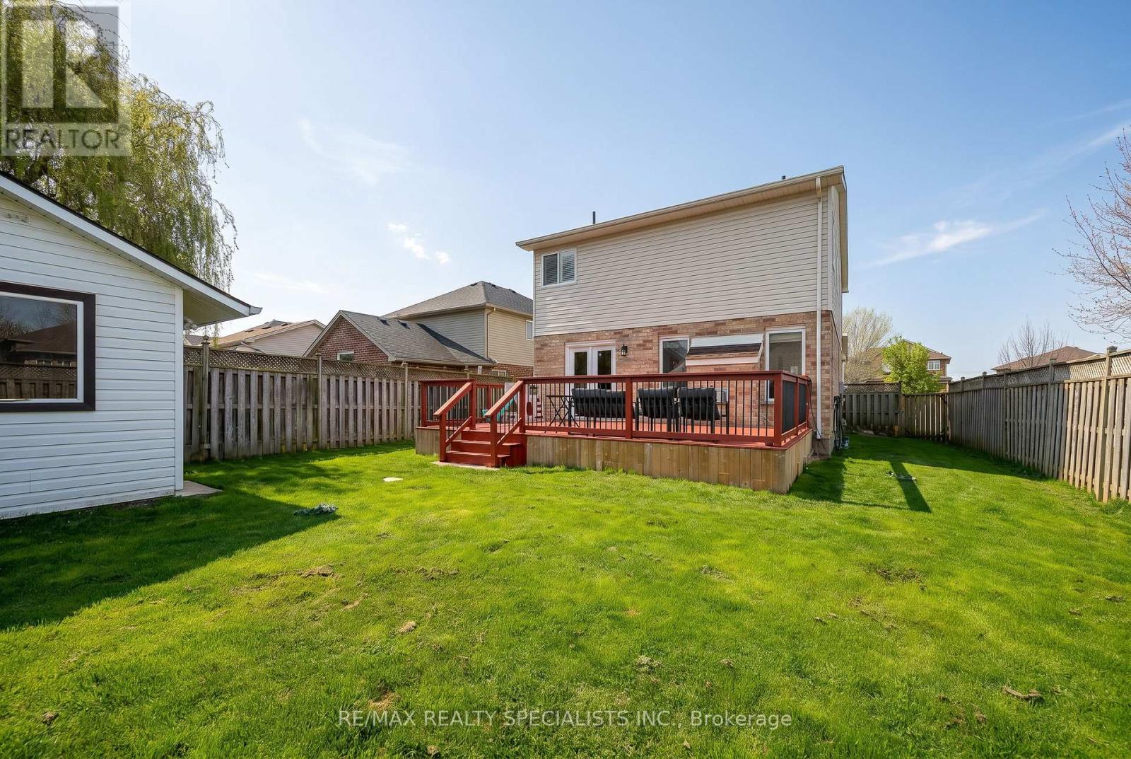 1865 BAYSWATER CRESCENT