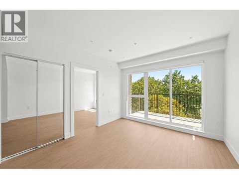 505 2235 E BROADWAY Vancouver BC V5N0J5