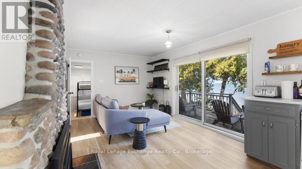 264 GODERICH STREET N