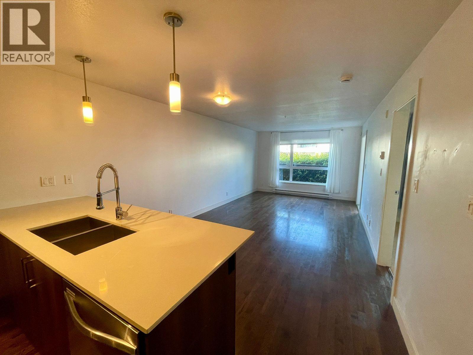 121 7058 14TH AVENUE