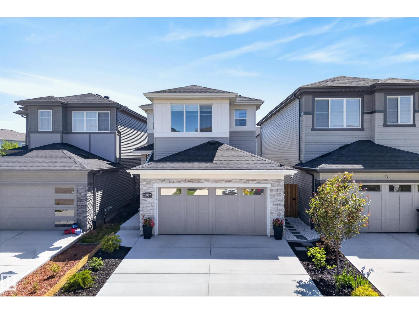 20907 131 AV NW