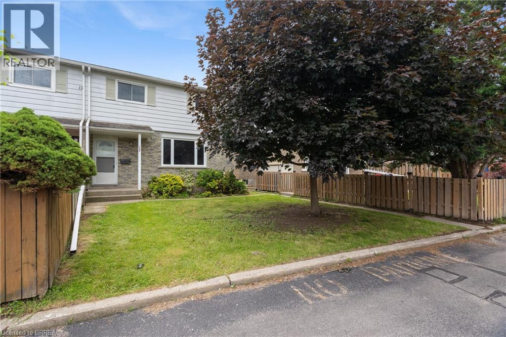 18 OAKHILL Drive Unit# 12B