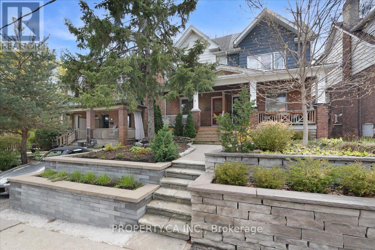 44 BEACH VIEW CRESCENT