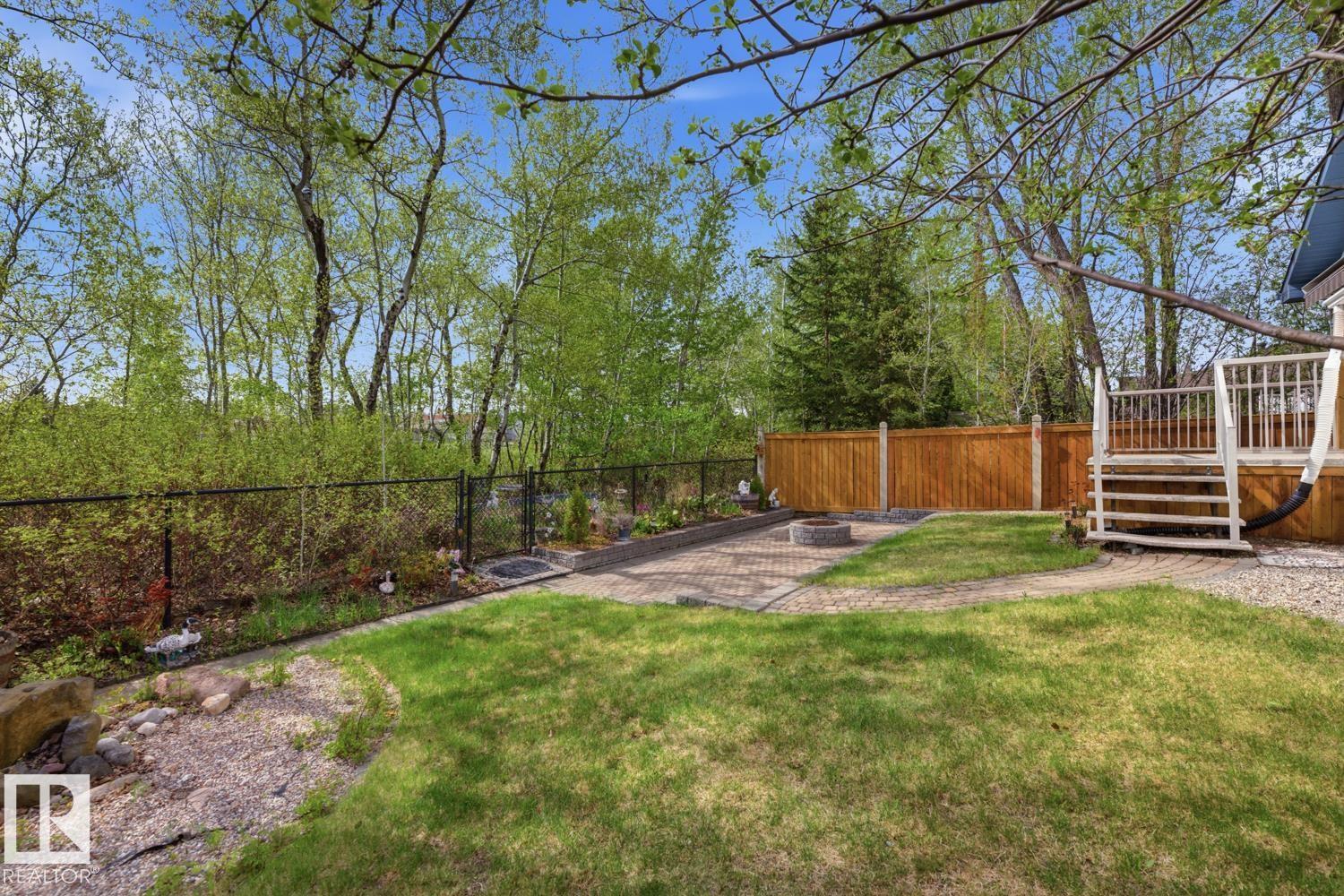 70 EASTCOTT DR