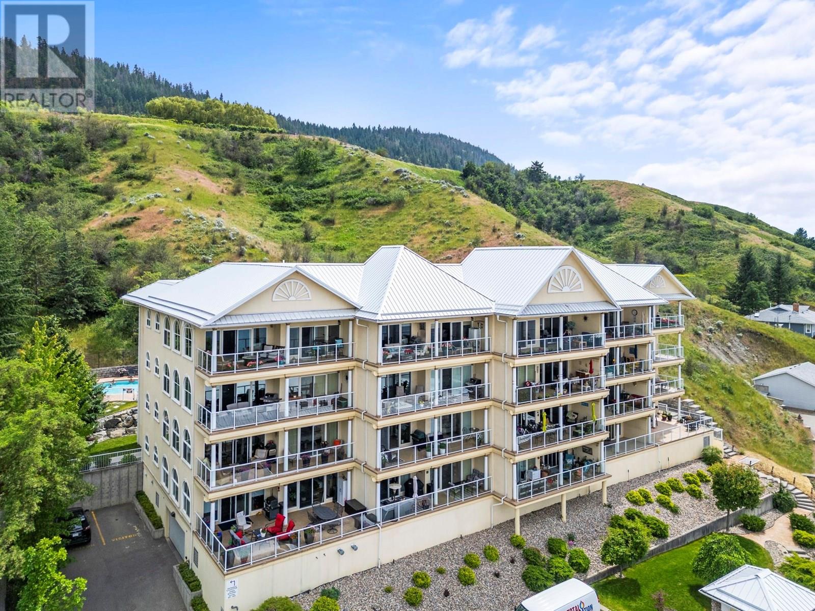 7922 Okanagan Landing Road Unit# 401