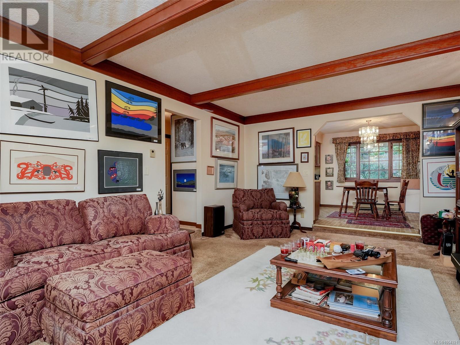 2565 Annabern Cres