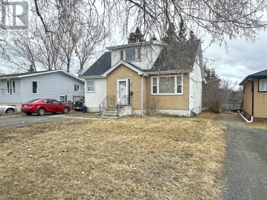 106 Parsons Ave