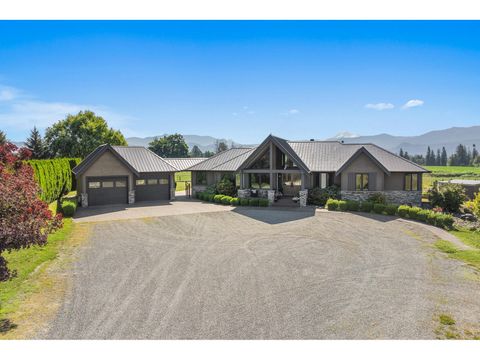 68 SHORT ROAD Abbotsford BC V2S8A7