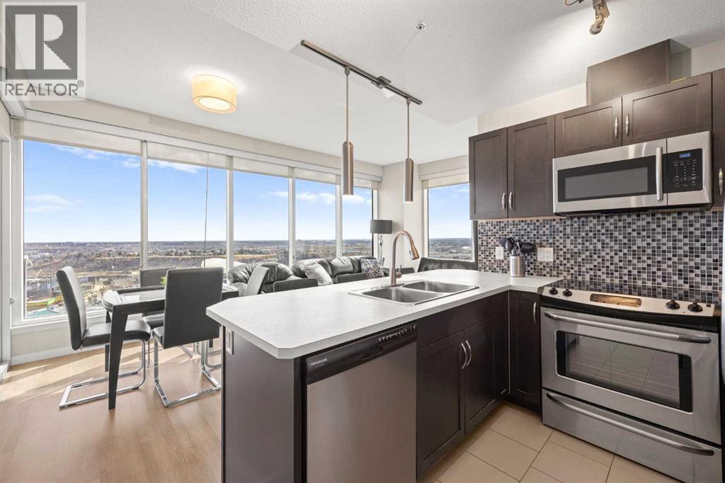 2402, 1320 1 Street SE