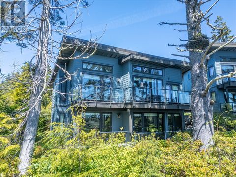 1104 596 Marine Dr Ucluelet BC V0R3A0