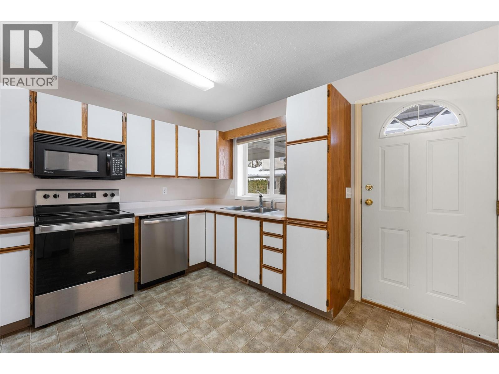 600 10 Street SW Unit# 5