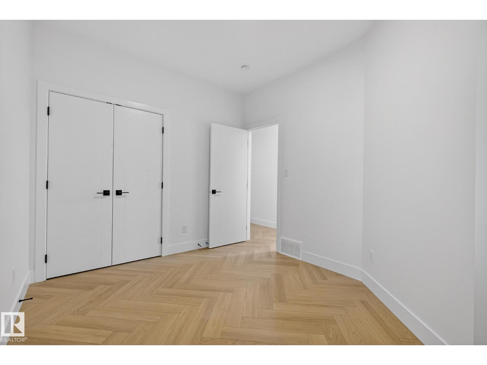 166 Caledon Crescent