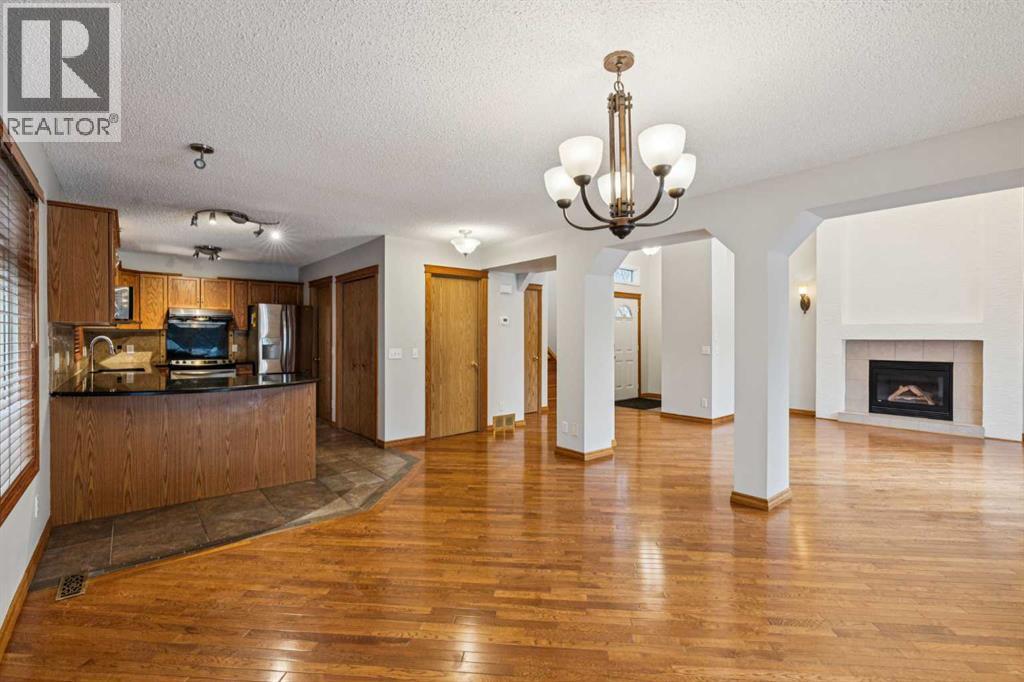 837 Applewood Drive SE