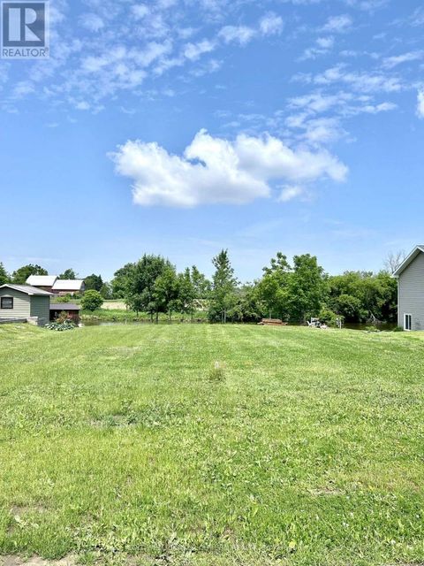 67 ERIN AVENUE North Dundas ON K0C1H0