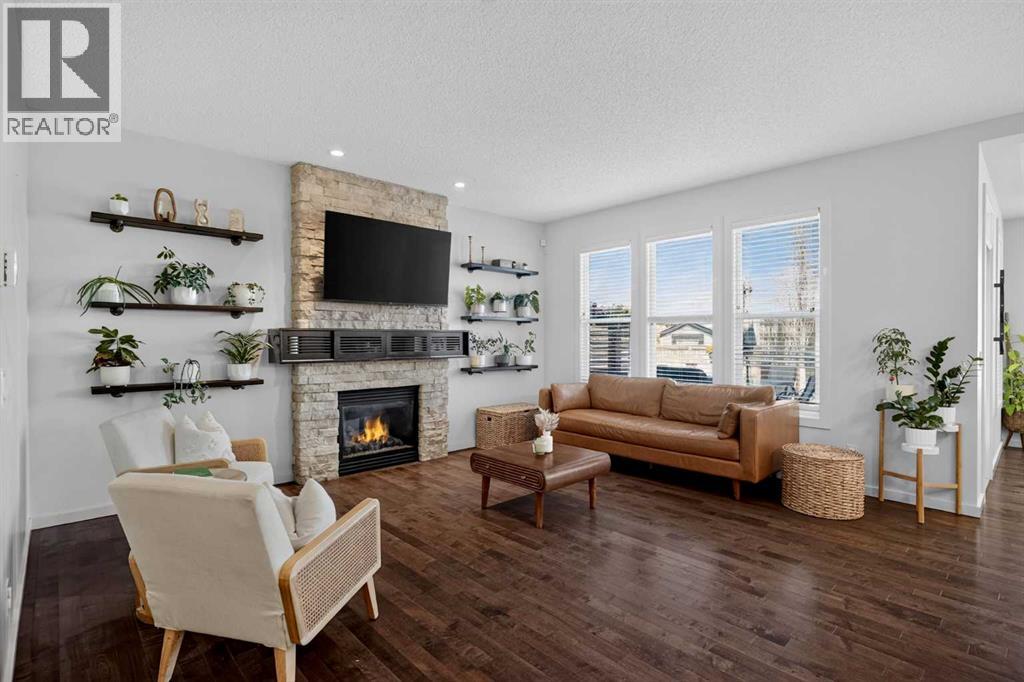 367 Mahogany Terrace SE