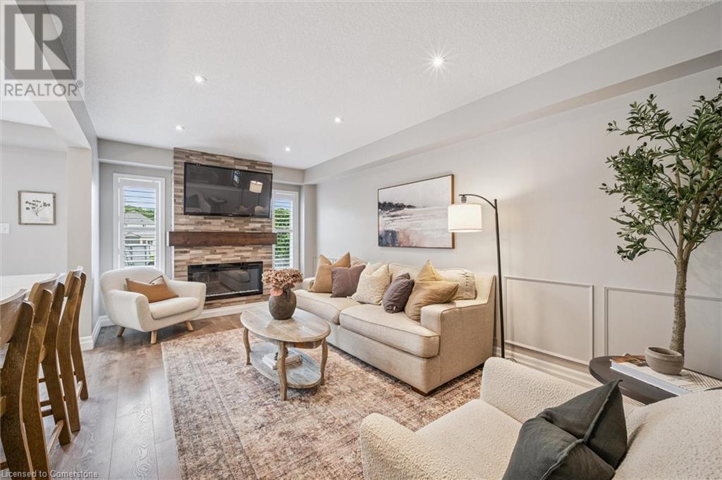 457 BEAUMONT Crescent