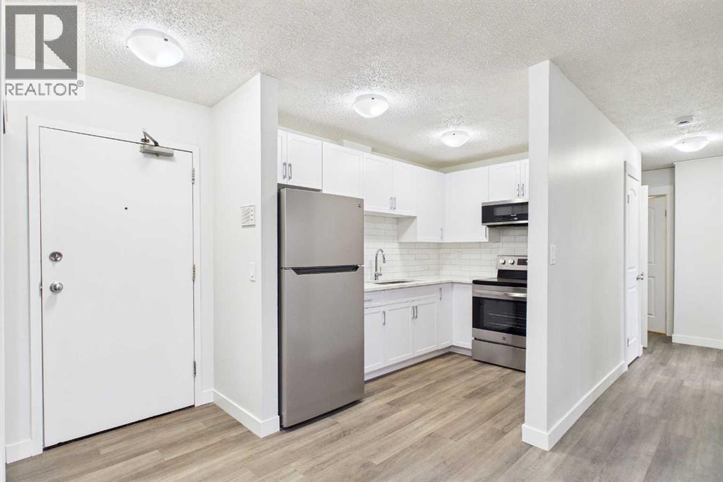 111, 1712 38 Street SE