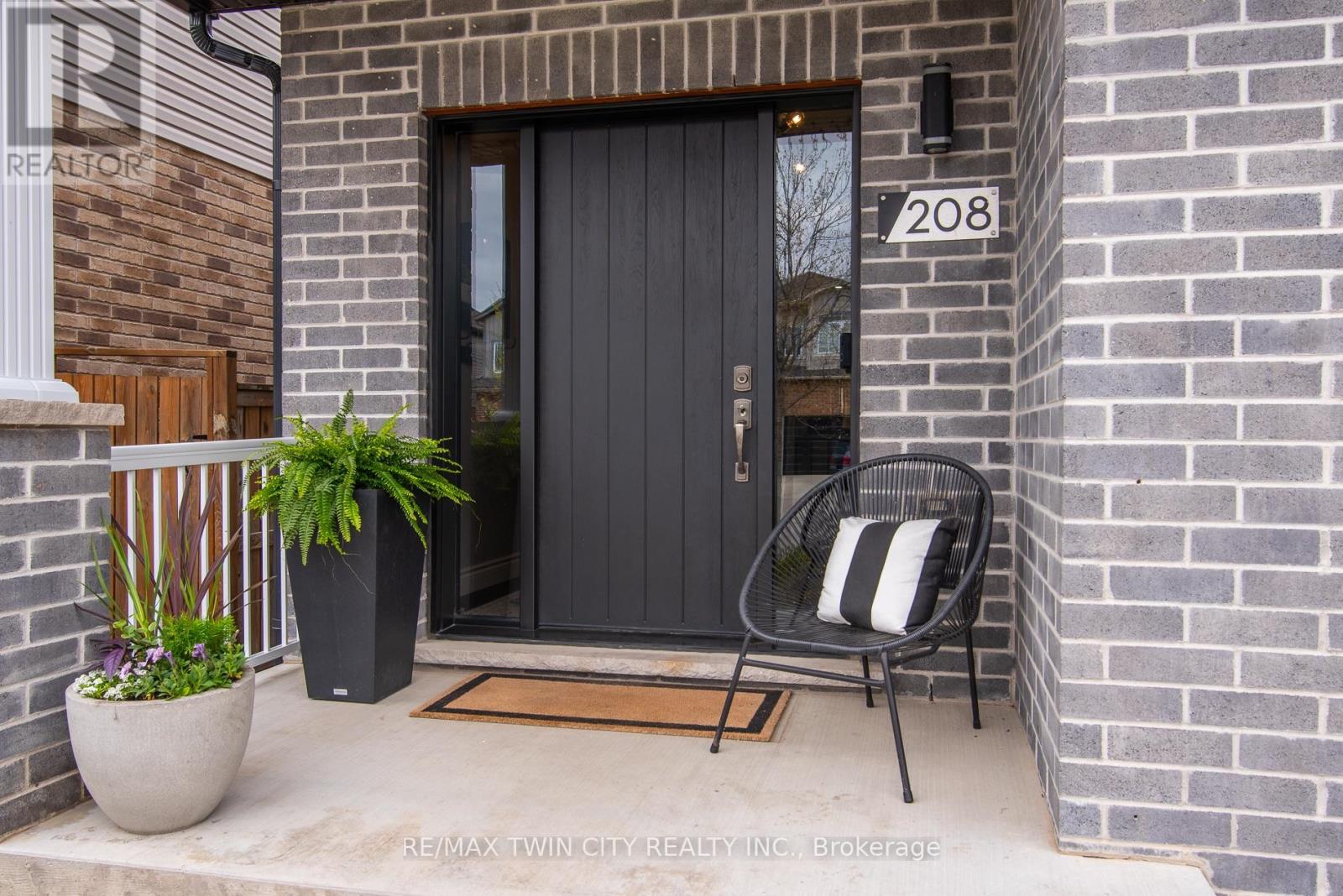 208 BIRKINSHAW ROAD