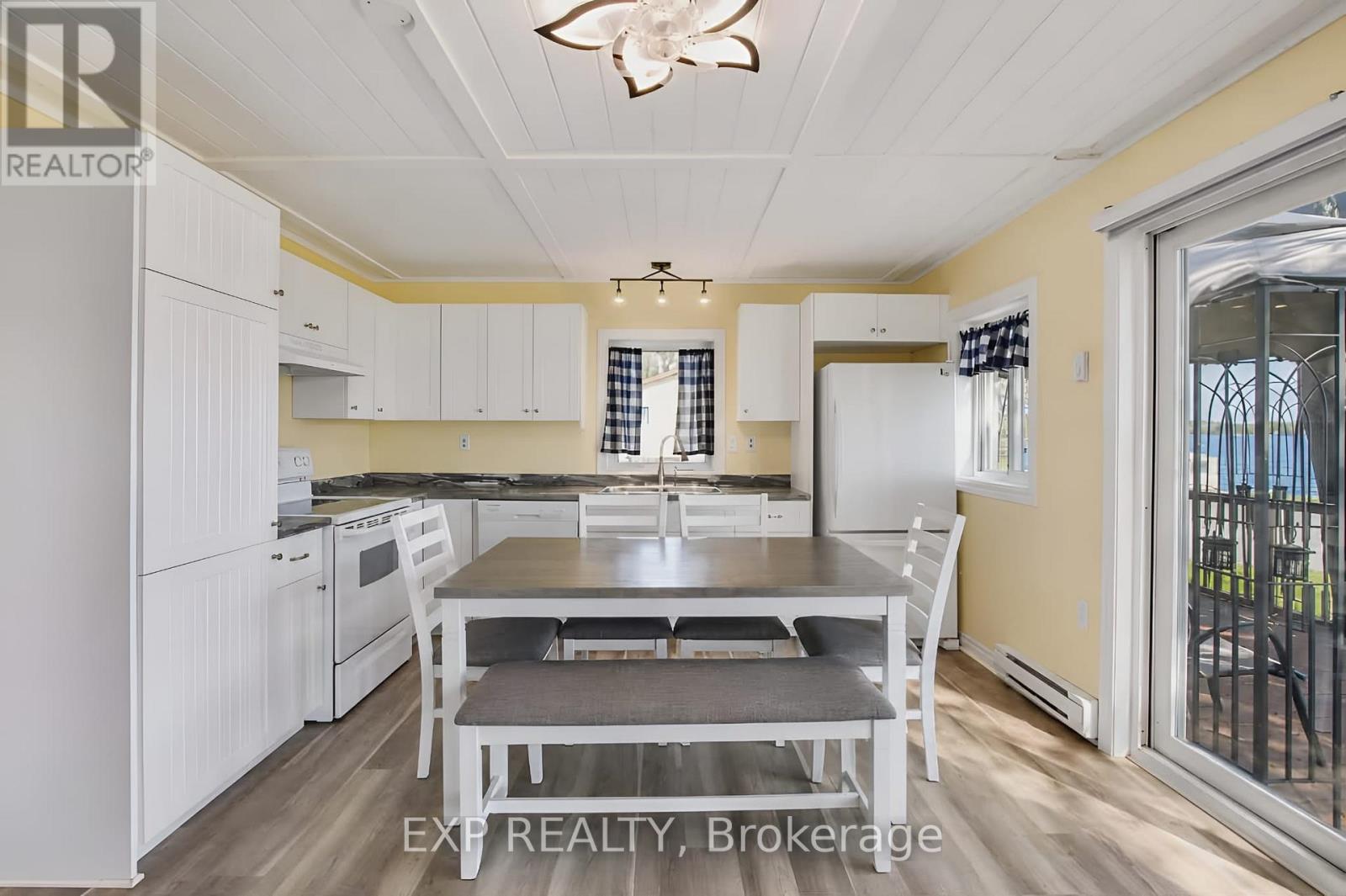 5 EVERGREEN LANE