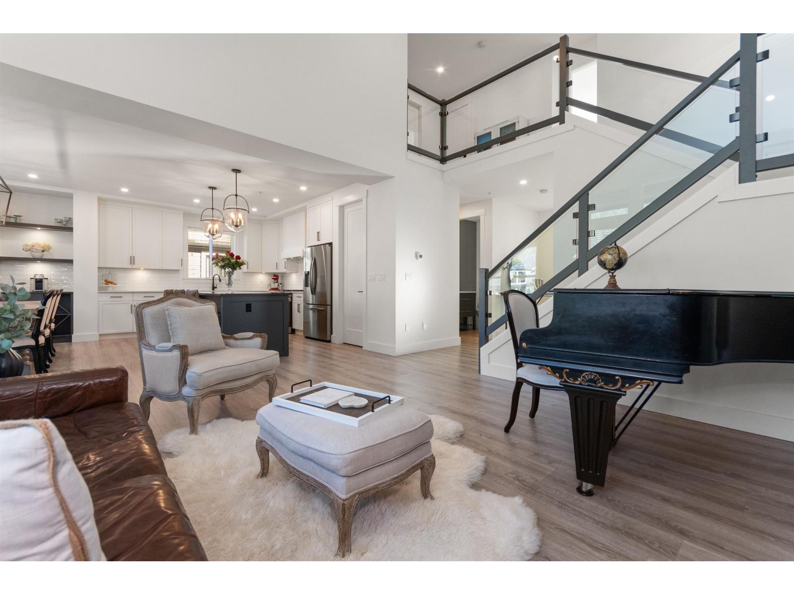 12 1885 COLUMBIA VALLEY ROAD|Cultus Lake South