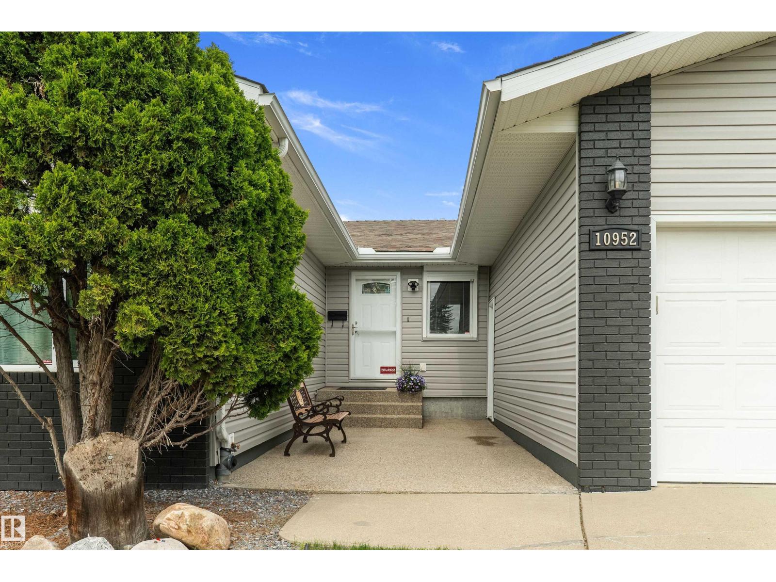 10952 34A AV NW