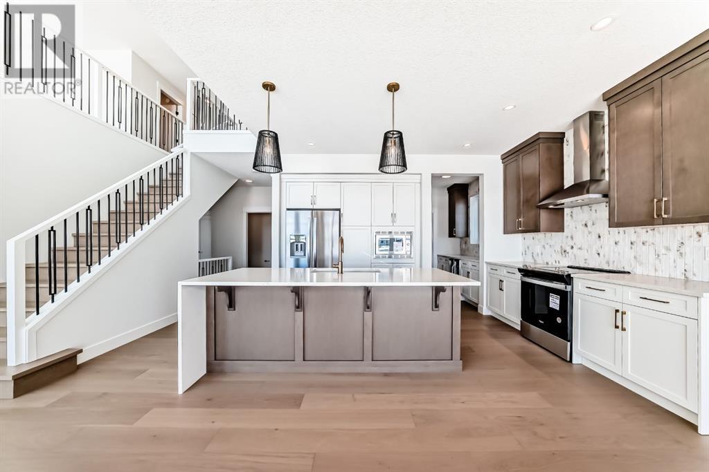 80 Legacy Woods Crescent SE