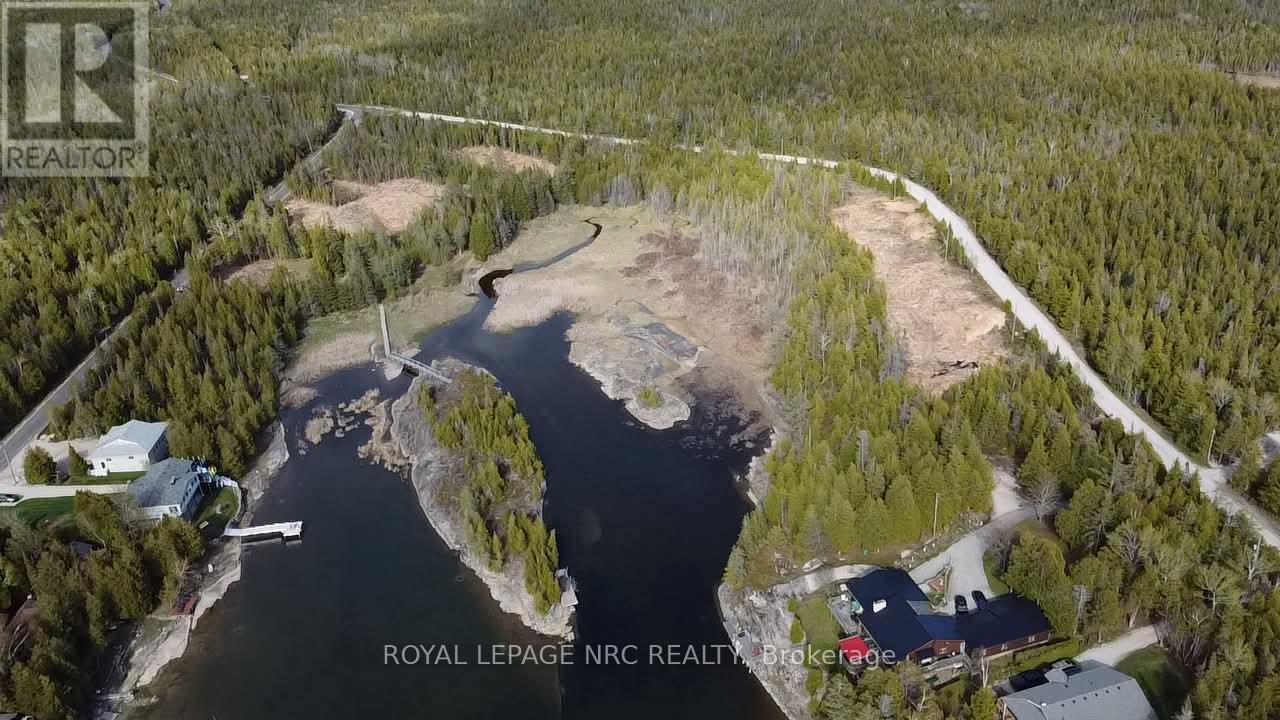 25 SIMPSON LOT 2 AVENUE