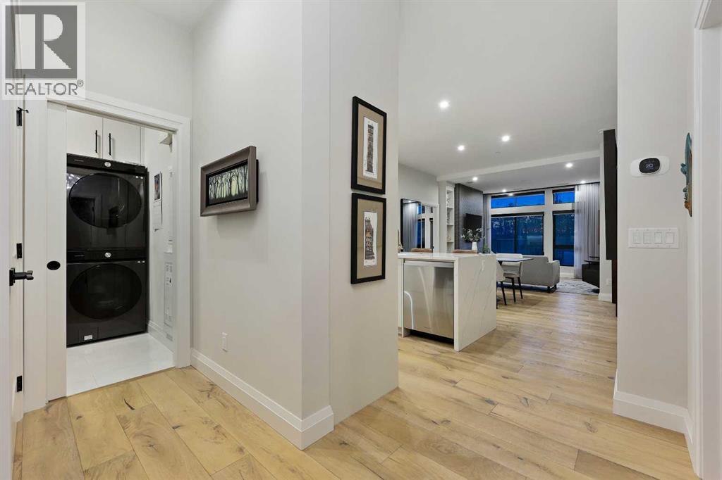 105, 835 78 Street SW