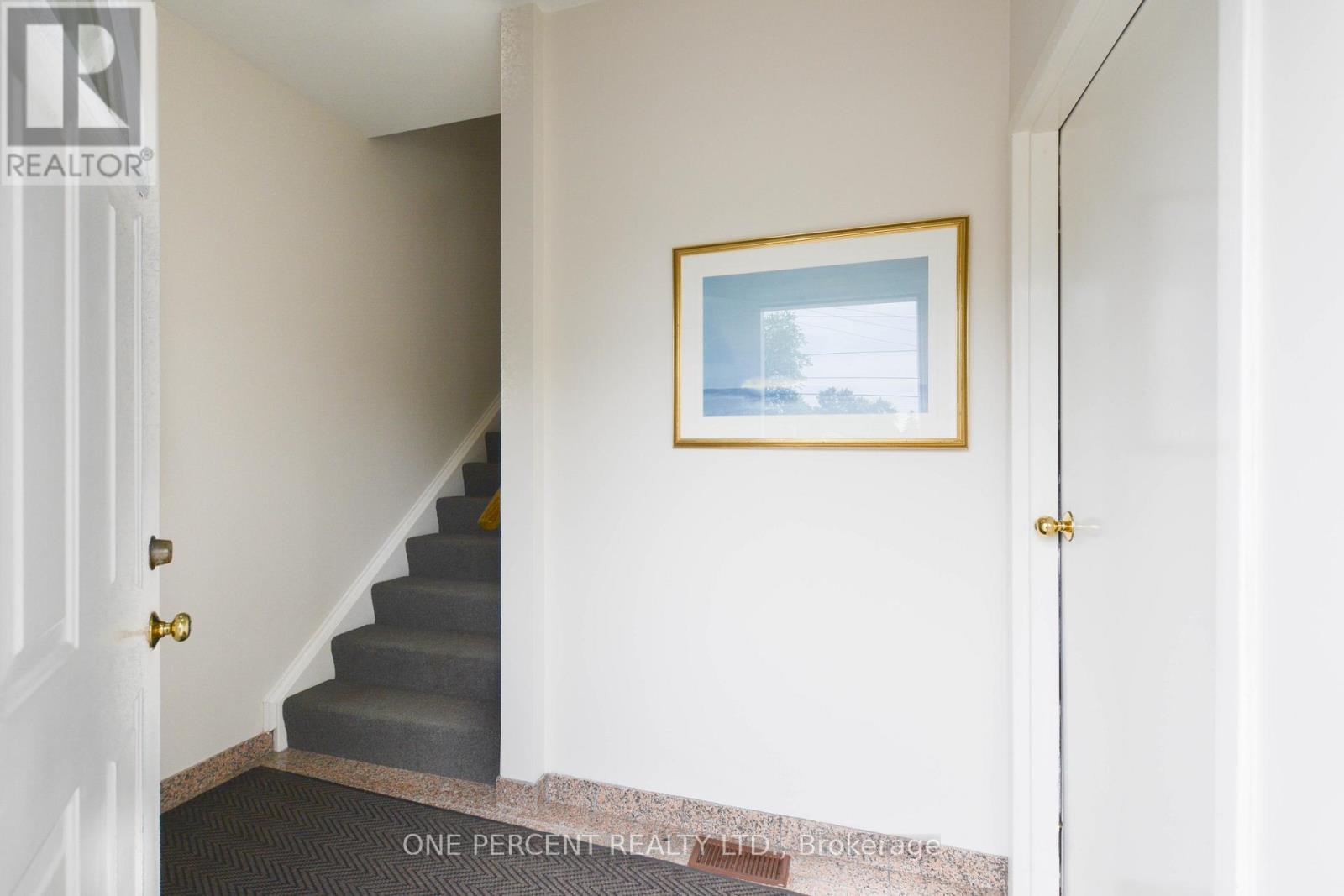 204 SHEPPARD AVENUE W