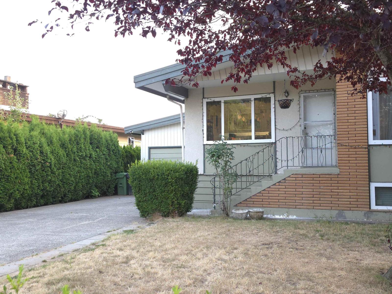 2627 COUNTESS STREET