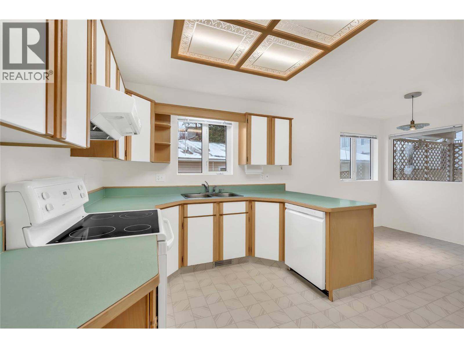 17017 SNOW Avenue Unit# 24