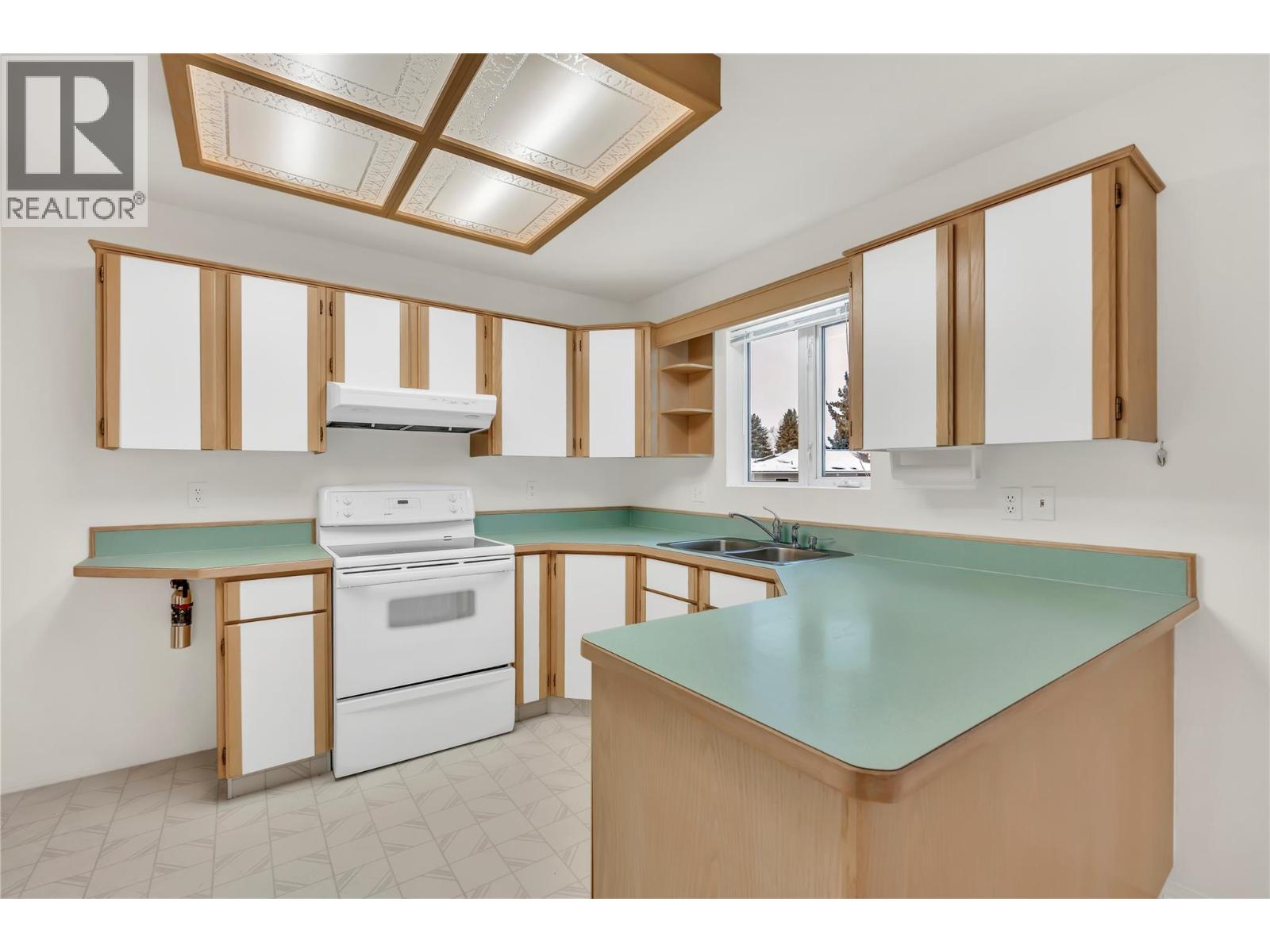 17017 SNOW Avenue Unit# 24