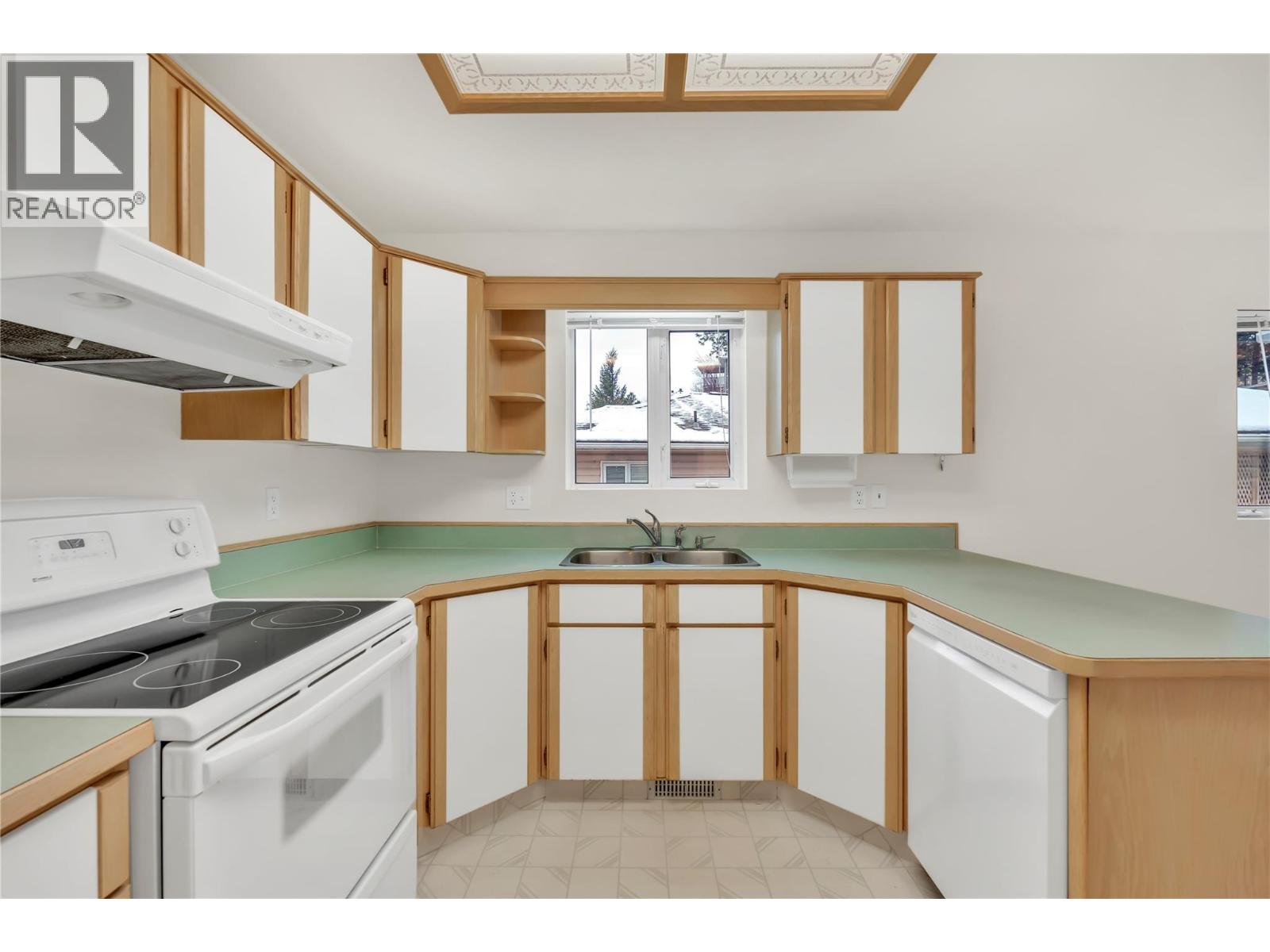 17017 SNOW Avenue Unit# 24