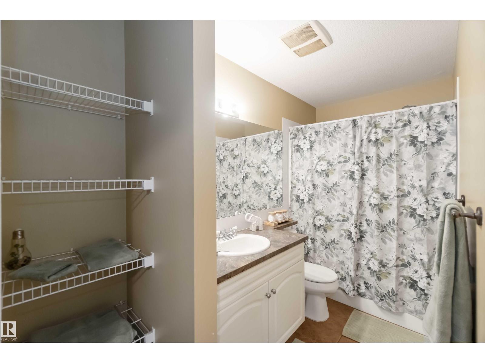 #7 150 EDWARDS DR SW