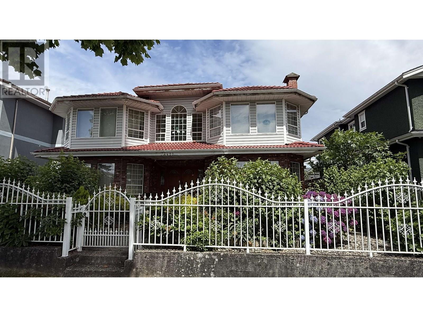 4423 WILLIAM STREET