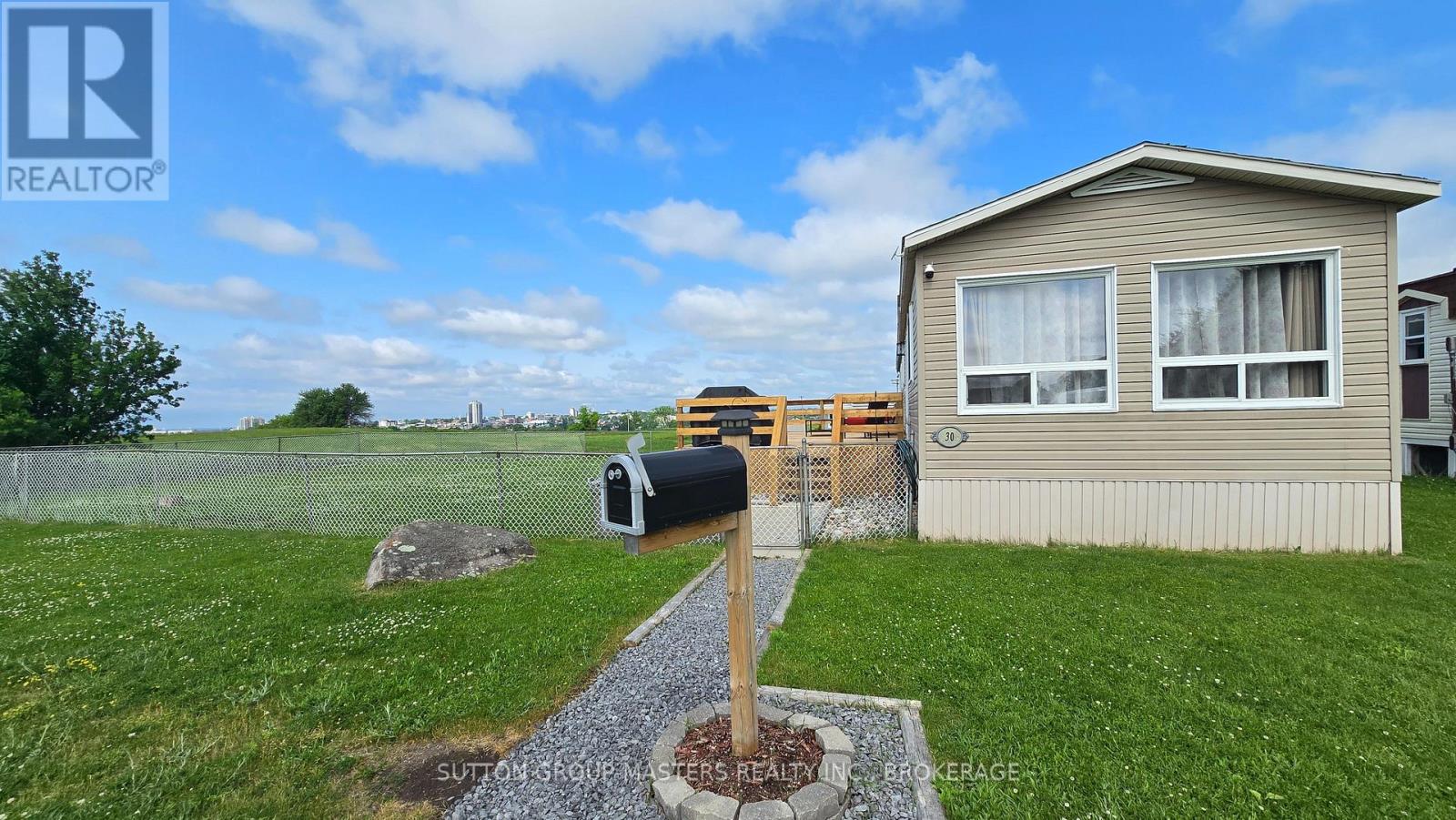 30 KAPYONG CRESCENT