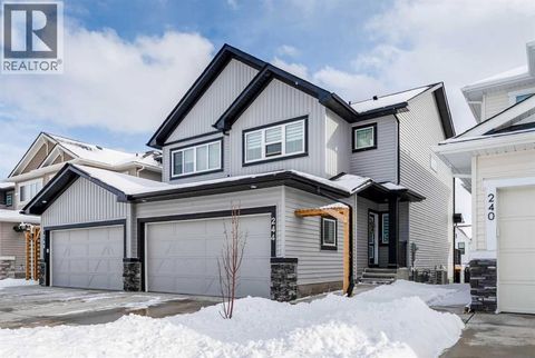 244 Heritage Heights Cochrane AB T4C3A7
