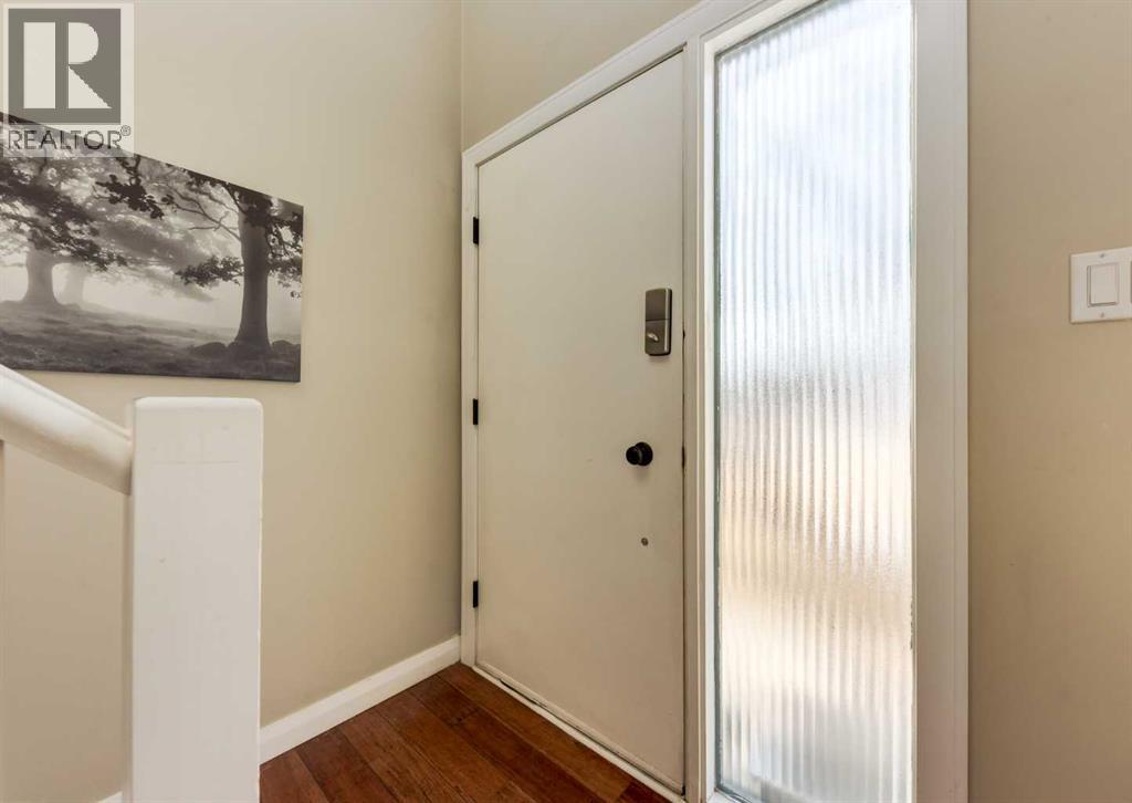 10012 Oakfield Drive SW