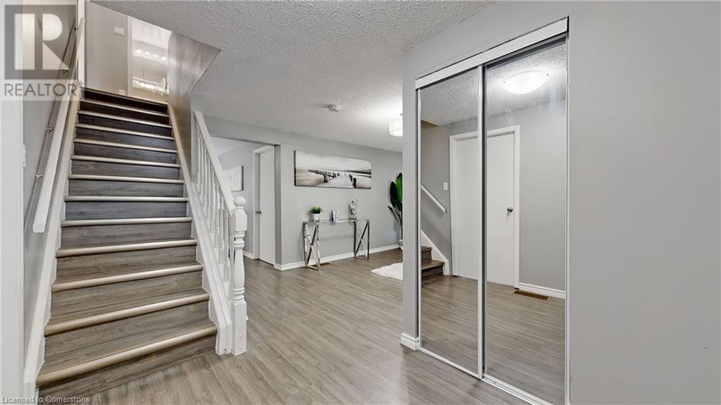 23 BRIARLEA Road