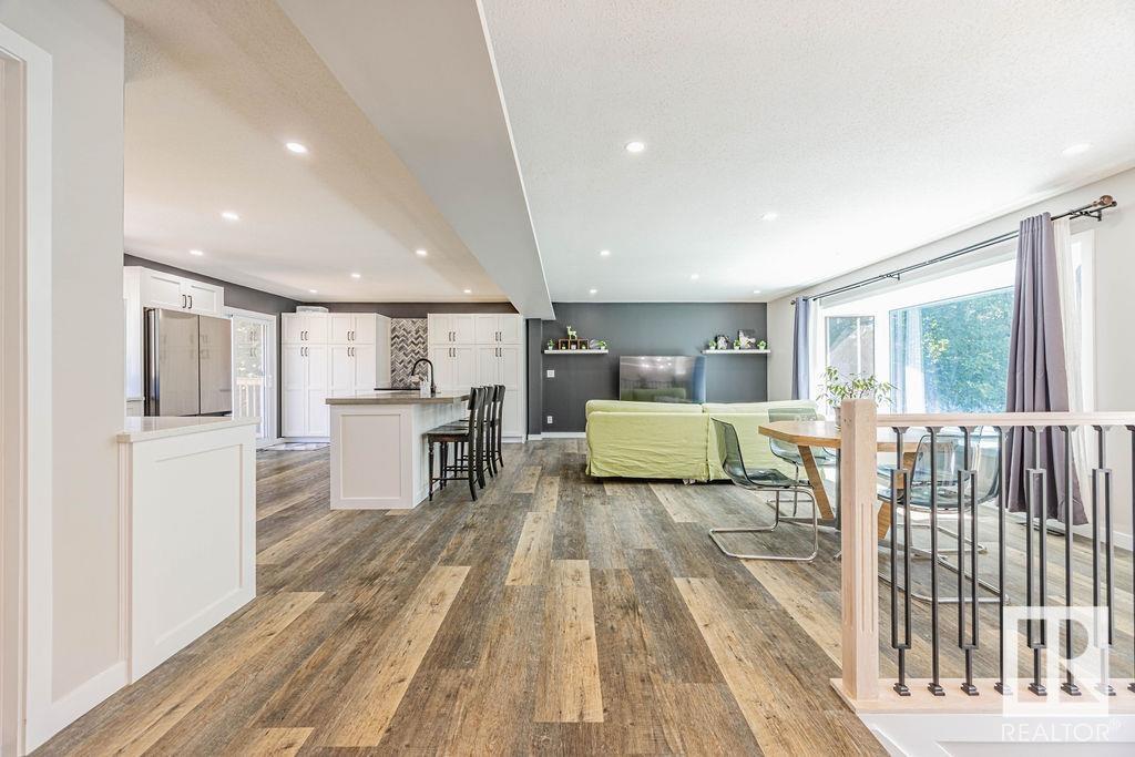 #12 51526 RGE ROAD 273