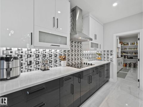 4703 41 ST Beaumont AB T4X2A8