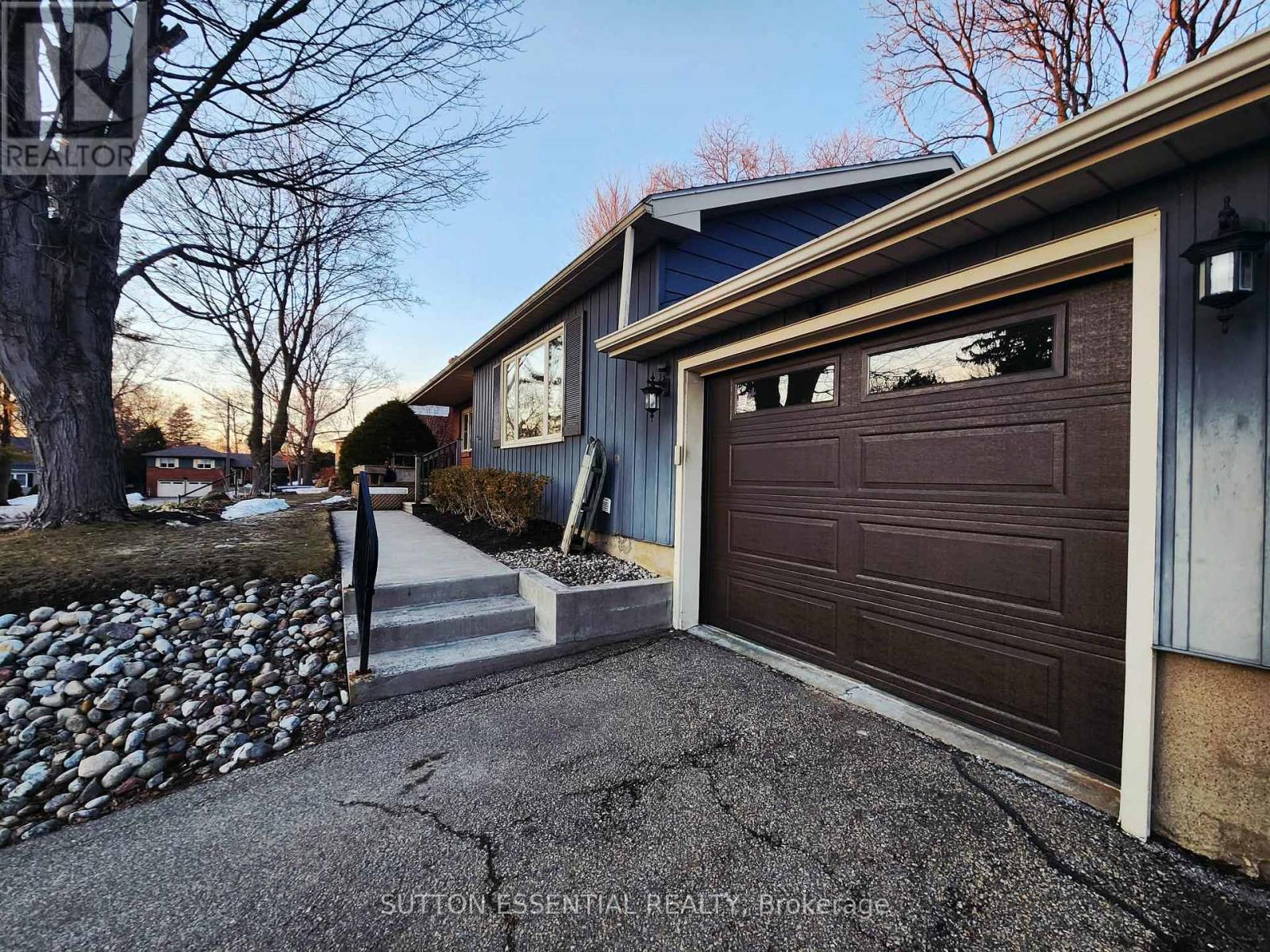 66 BUTTERFIELD PLACE